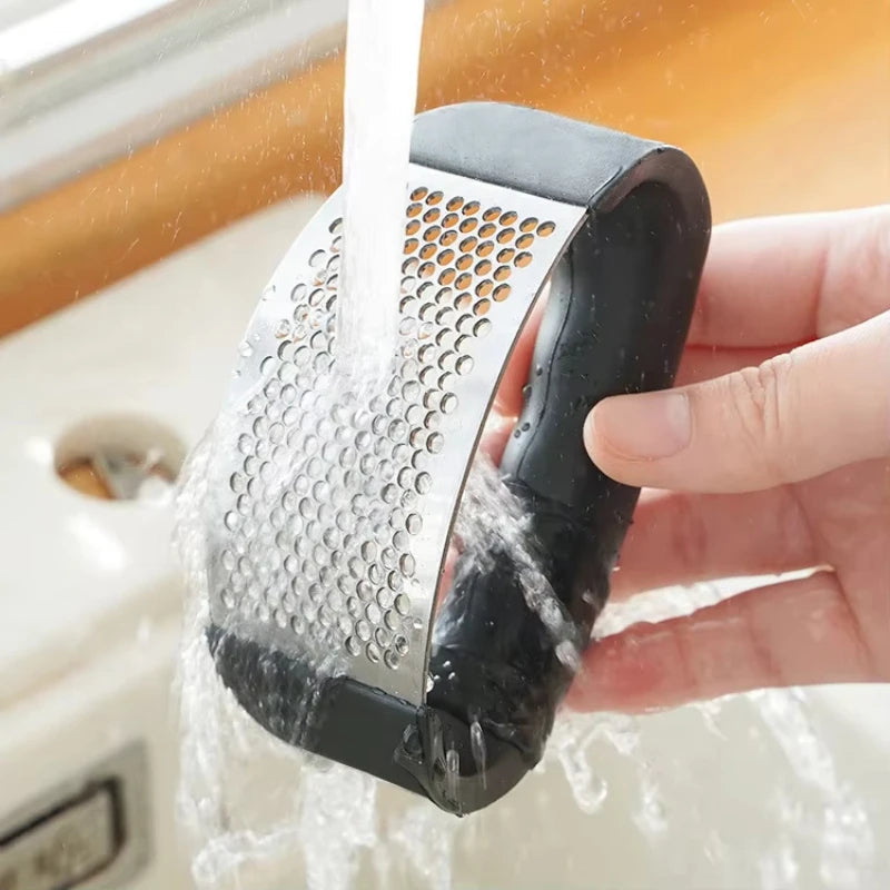 Stainless Steel Garlic Press Crusher – Manual Rocking Mincer & Ginger Crusher | Food-Grade, Eco-Friendly Kitchen Tool